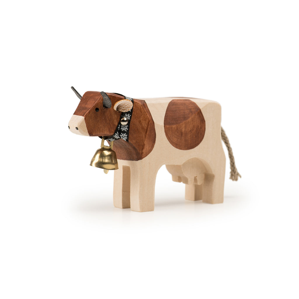 Kuh 1 stehend Red-Holstein