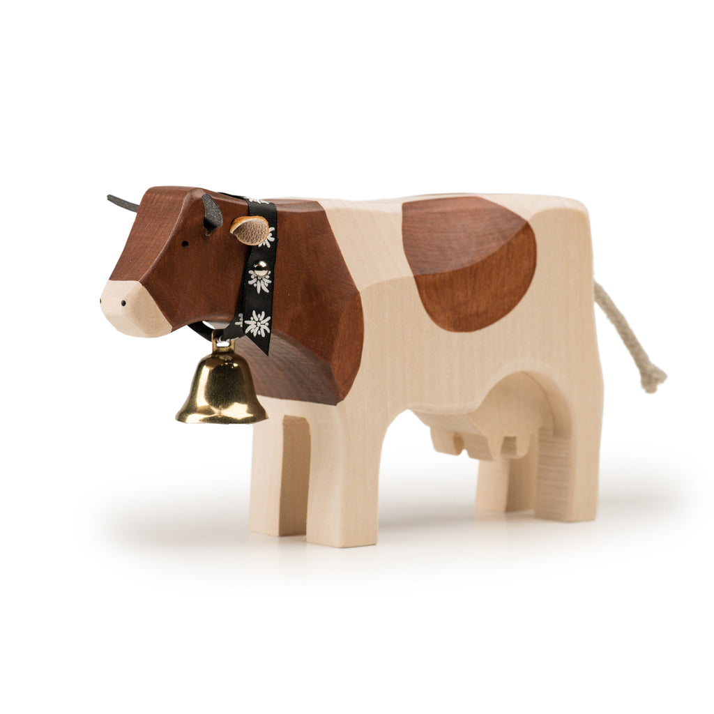 Kuh 3 stehend Red-Holstein